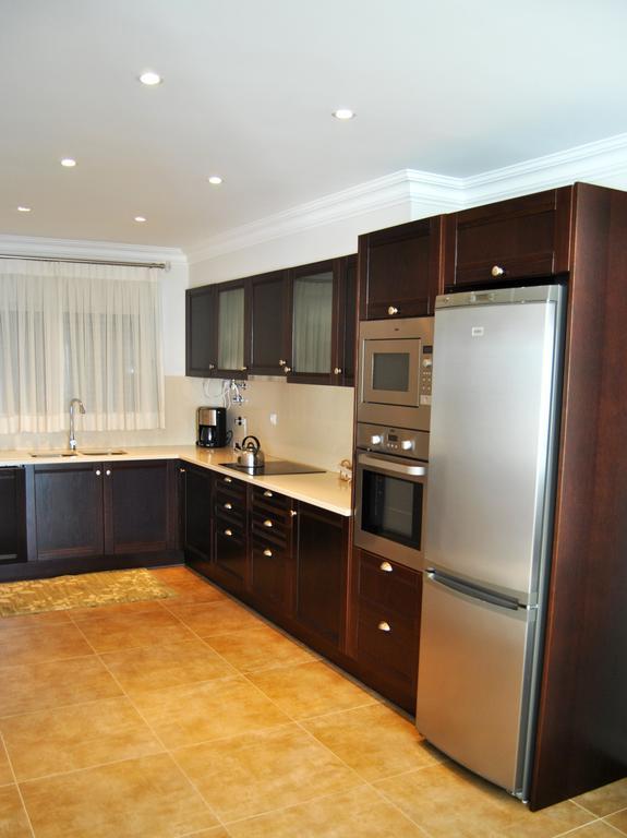 Apartamentos 3 Praias Ponta Delgada Quarto foto